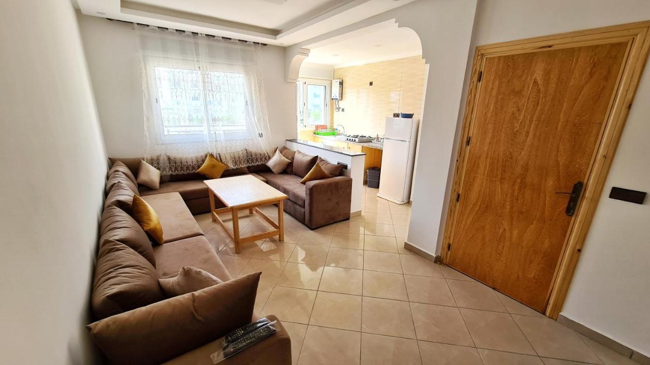 Enjoy Your Vacation Here, 1 Min To The Beach, Only For Families !! Мартил Екстериор снимка