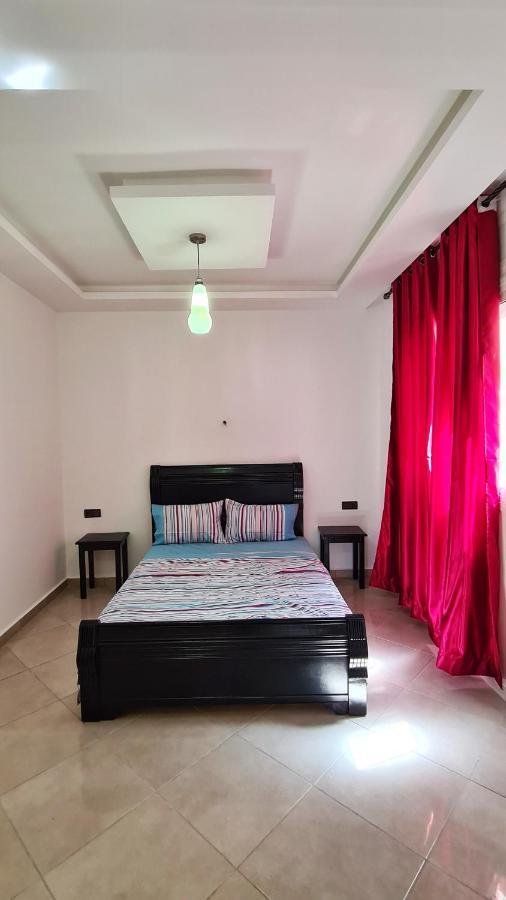 Enjoy Your Vacation Here, 1 Min To The Beach, Only For Families !! Мартил Екстериор снимка