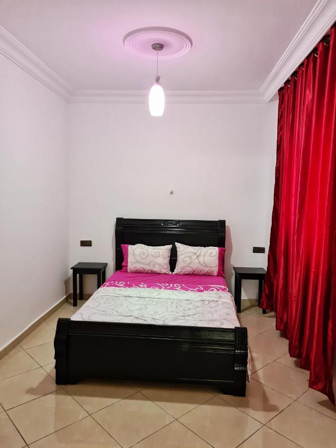 Enjoy Your Vacation Here, 1 Min To The Beach, Only For Families !! Мартил Екстериор снимка